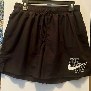 Men’s Nike running shorts with liner